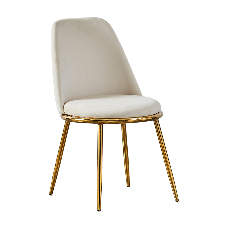 Silla auxiliar de comedor escandinavo de terciopelo Silla de comedor con acabado mate Parsons