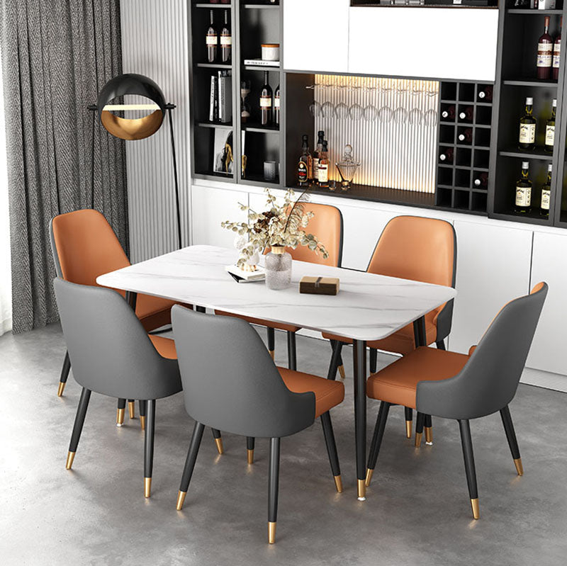 Sillas sin brazos de comedor de metal Glam, sillas Parsons de comedor de cuero PU para restaurante