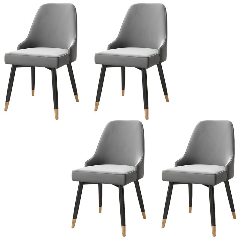 Sillas sin brazos de comedor de metal Glam, sillas Parsons de comedor de cuero PU para restaurante