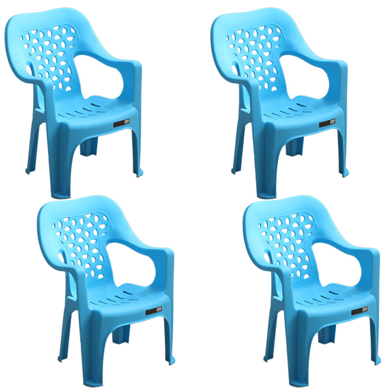 Sillas plásticas contemporáneas del comedor que cenan la silla apilable del brazo para el uso en el hogar