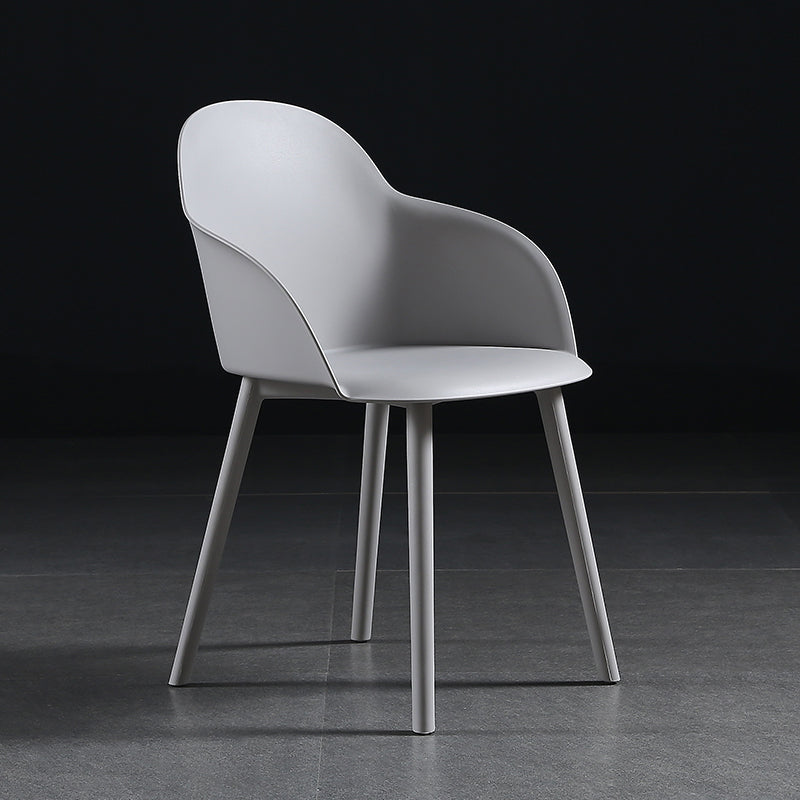 Chaise de salle à manger de style contemporain, chaise d'appoint avec bras de cuisine et pieds en plastique