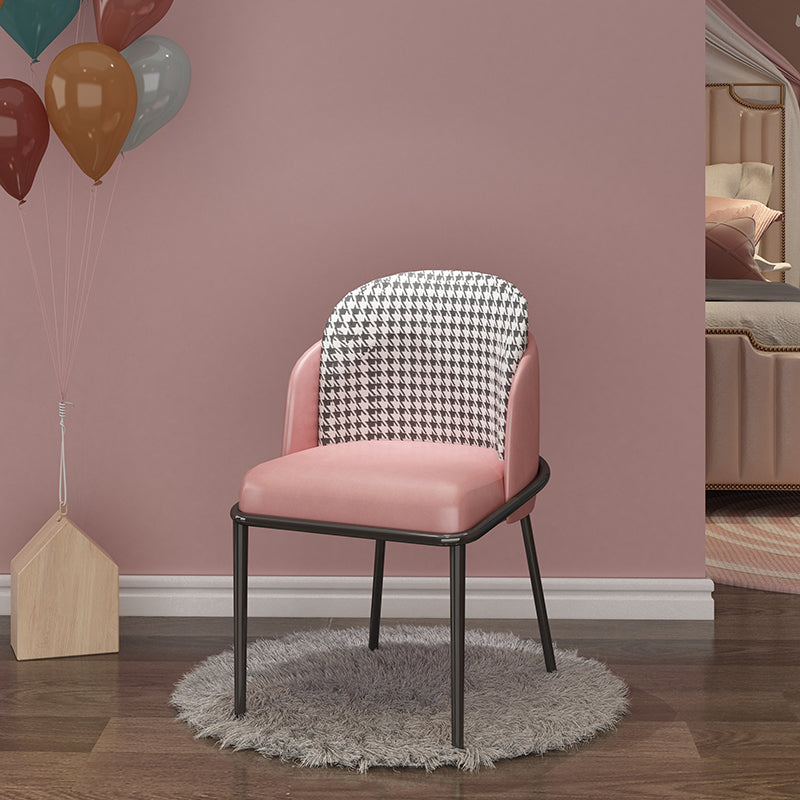 Chaise de salle à manger sans accoudoirs rembourrée de style scandinave, chaise de salle à manger simple à dossier solide