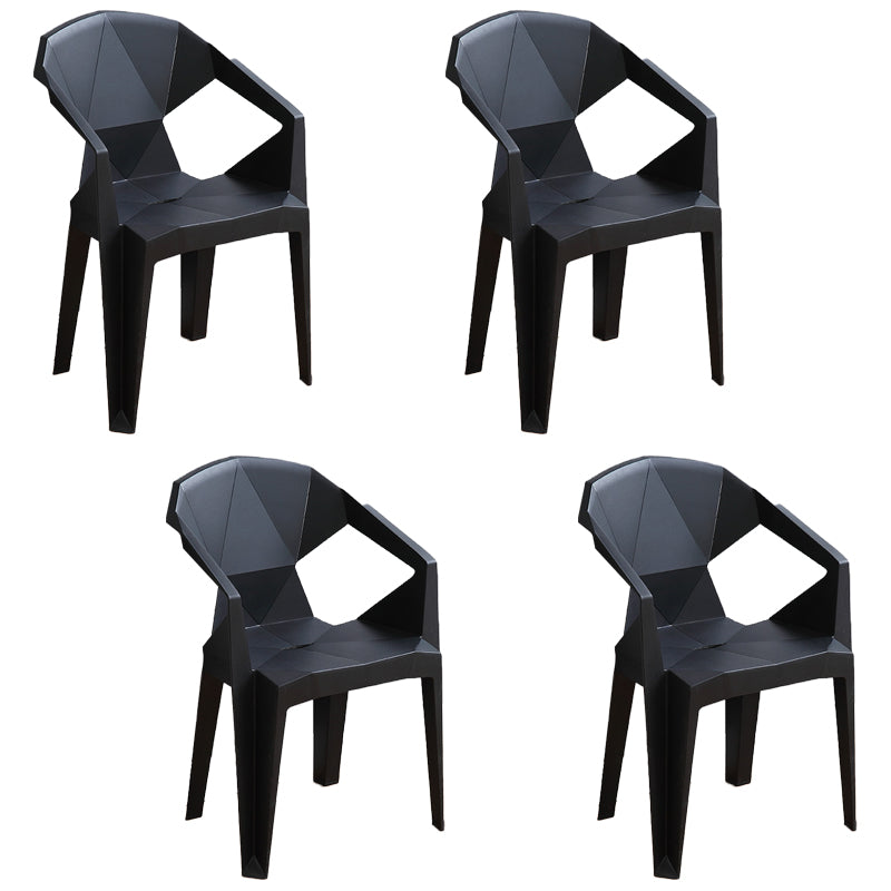 Patio arrière latéral en plastique de chaises de bras de salle à manger extérieures modernes dinant des fauteuils