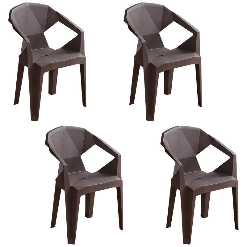 Patio arrière latéral en plastique de chaises de bras de salle à manger extérieures modernes dinant des fauteuils