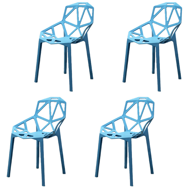 Chaise de salle à manger de style contemporain Chaise d'appoint en plastique avec accoudoirs pour cuisine (Ensemble de 4)