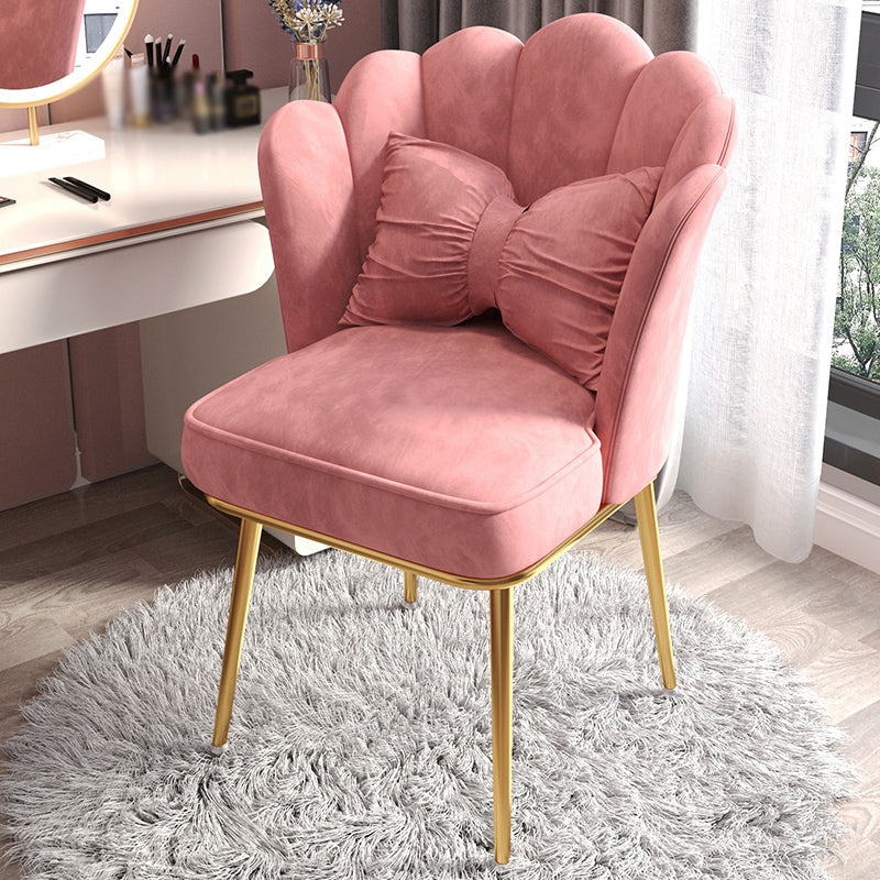 Silla de comedor tapizada de estilo escandinavo, silla individual con respaldo sólido para el hogar