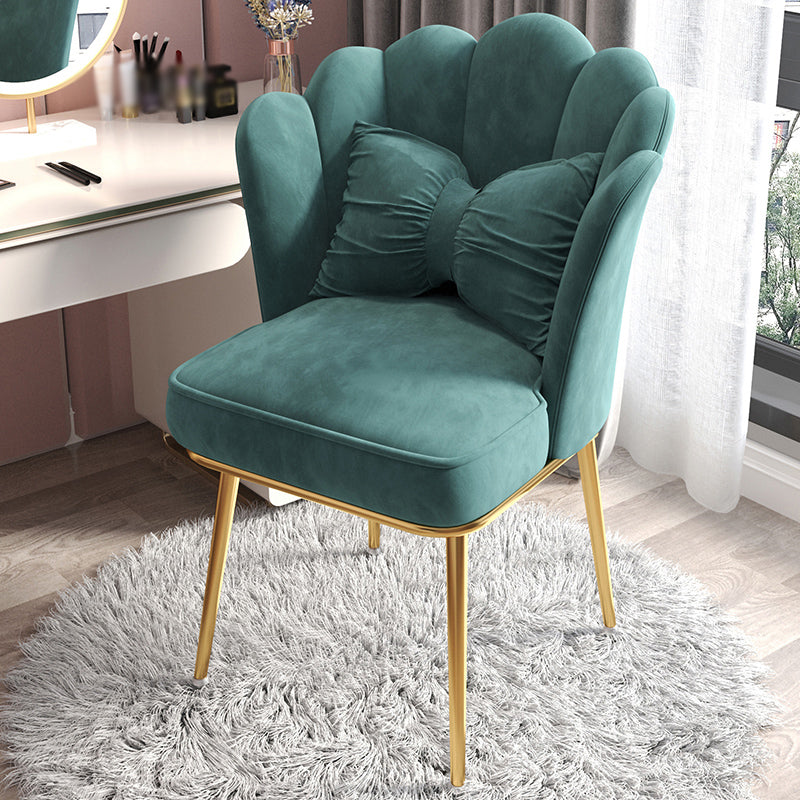Silla de comedor tapizada de estilo escandinavo, silla individual con respaldo sólido para el hogar