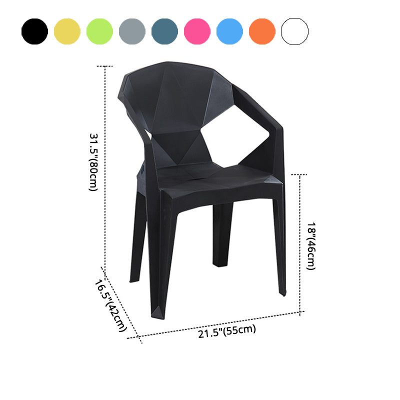 El plástico moderno que cena las sillas del brazo abre la parte posterior que apila los sillones de cena