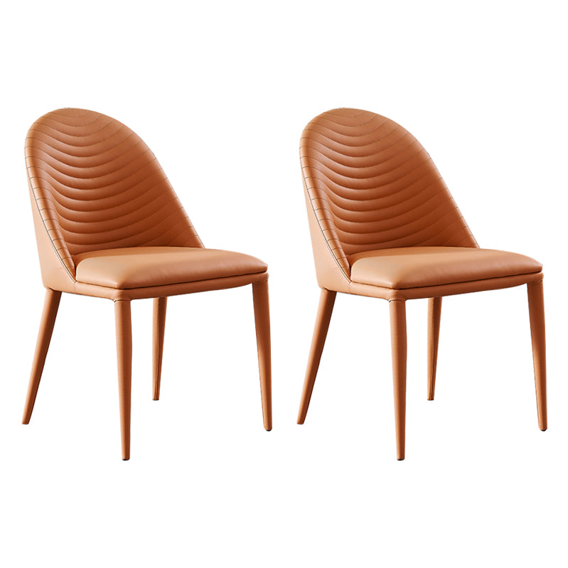 Chaises de salle à manger en cuir de conception moderne Chaises d'appoint sans accoudoirs à dossier solide (Ensemble de 2)