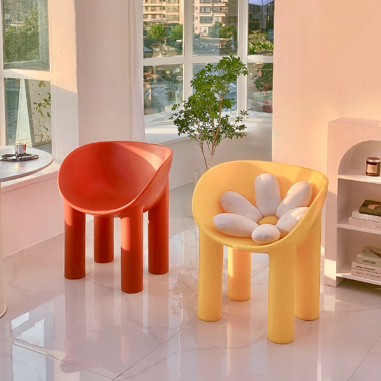 Sillas de comedor de estilo nórdico, sillas laterales con brazos de cocina y patas de plástico (juego de 2)