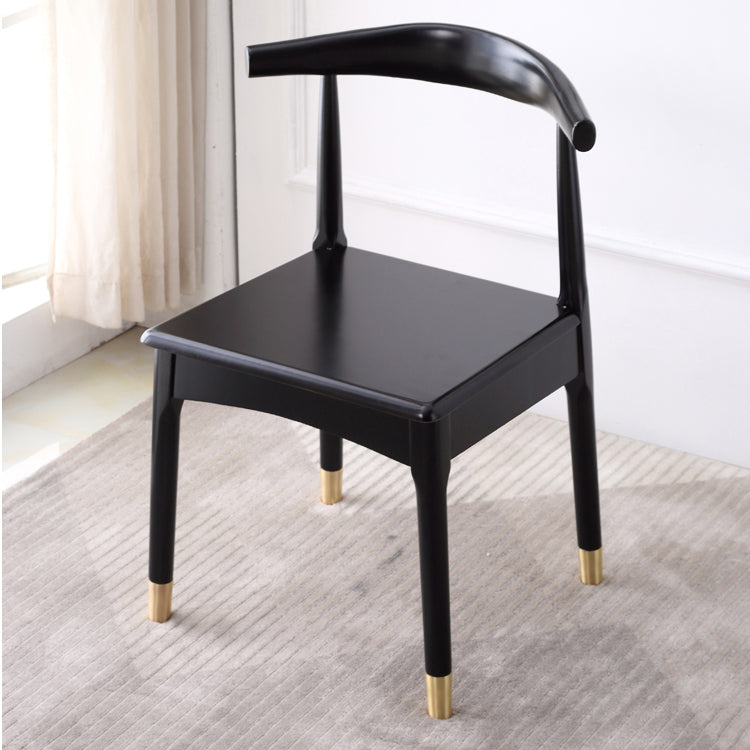 Silla lateral interior escandinava tapizada en madera Silla de comedor con respaldo abierto