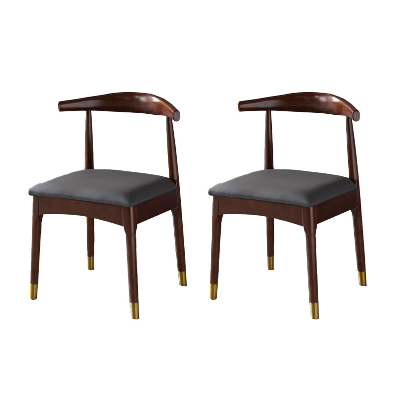 Silla lateral interior escandinava tapizada en madera Silla de comedor con respaldo abierto