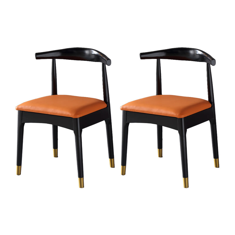 Silla lateral interior escandinava tapizada en madera Silla de comedor con respaldo abierto