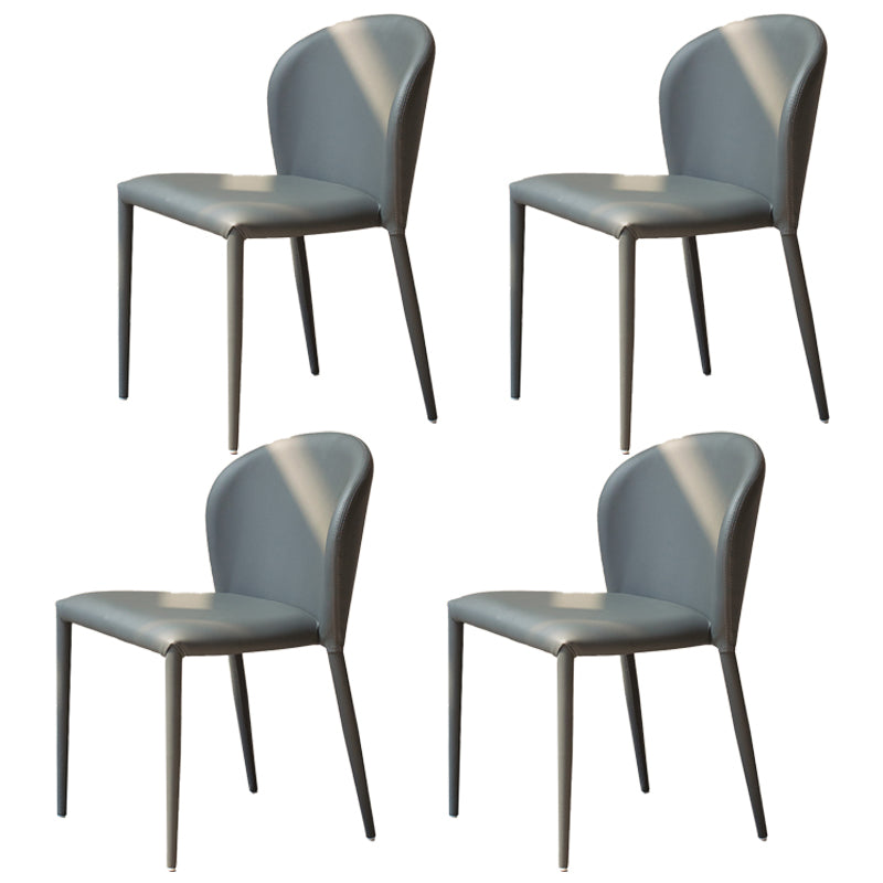 Chaise d'appoint de style design en cuir Saddle, chaise de salle à manger à oreilles au fini mat (Ensemble de 4)