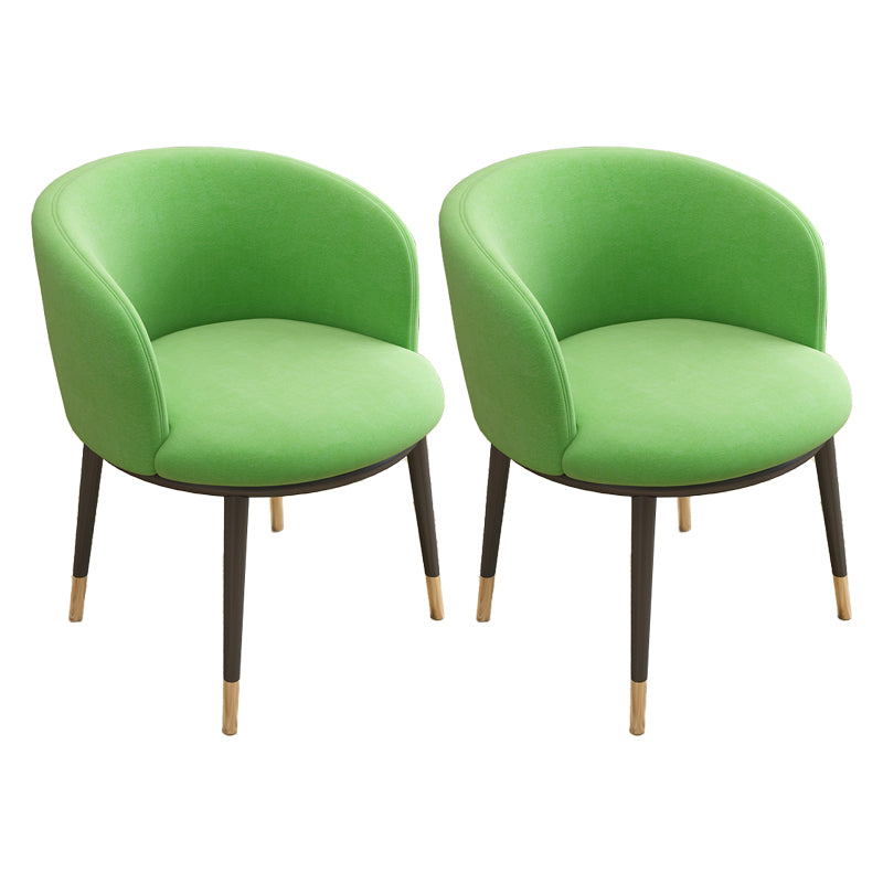 Silla auxiliar escandinava Silla de comedor tapizada de metal con respaldo Parsons para interiores
