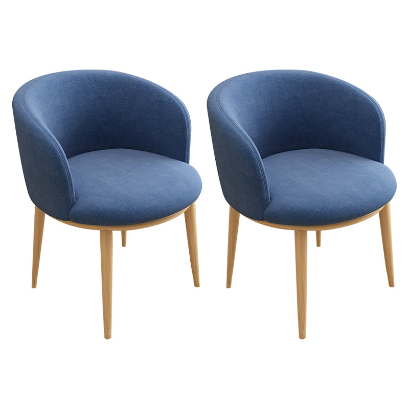 Silla auxiliar escandinava Silla de comedor tapizada de metal con respaldo Parsons para interiores