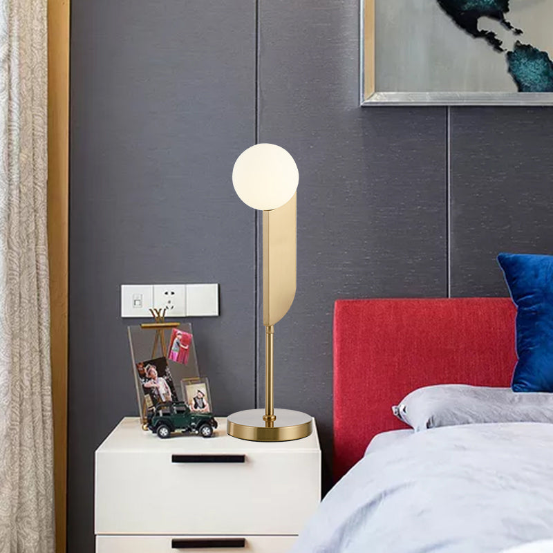 Crema Glass Ball Night Light Luxurious 1 Testa Gold Melabo lampada per camera da letto