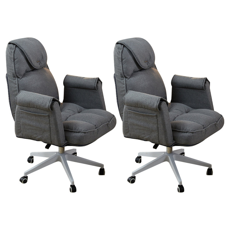 Minimalistische im Stil gepolsterter Armstühle solide Rückenstühle für Zuhause