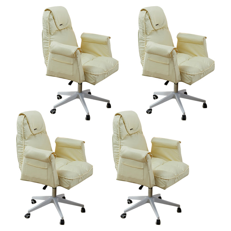 Minimalistische im Stil gepolsterter Armstühle solide Rückenstühle für Zuhause