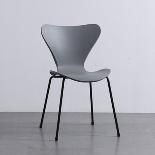 Chaise sans bras de salle à manger en plastique de style industriel, chaise latérale de salle à manger à dossier solide