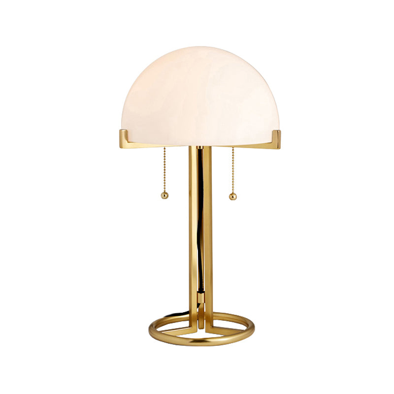 Lampada da comodino in metallo con scodella Illuminazione notturna minimalista in vetro bianco a 1 testa dorata per camera da letto