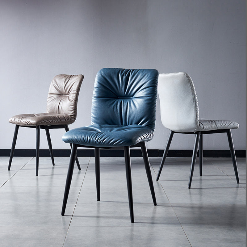Chaise latérale d'intérieur industrielle chaise de salle à manger tapissée en métal à dossier solide