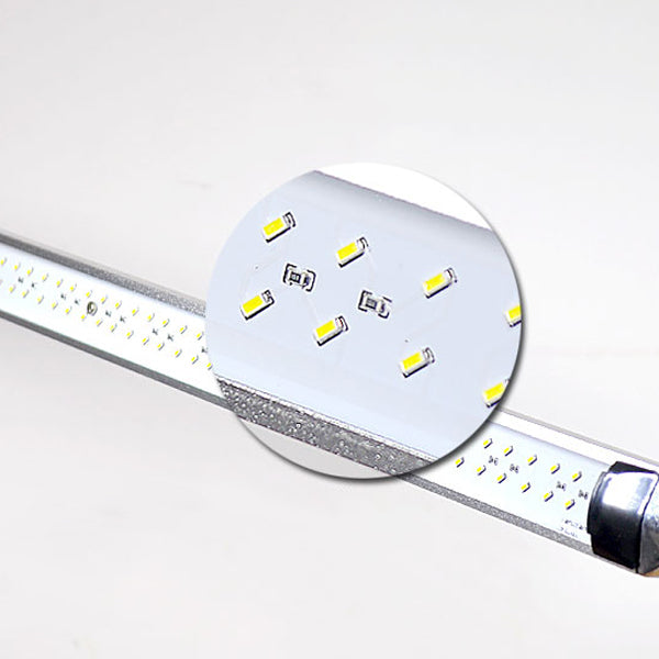 Lineare Nachttischlampe moderne Metal Ein leichter Nachttischlampe in Schwarz