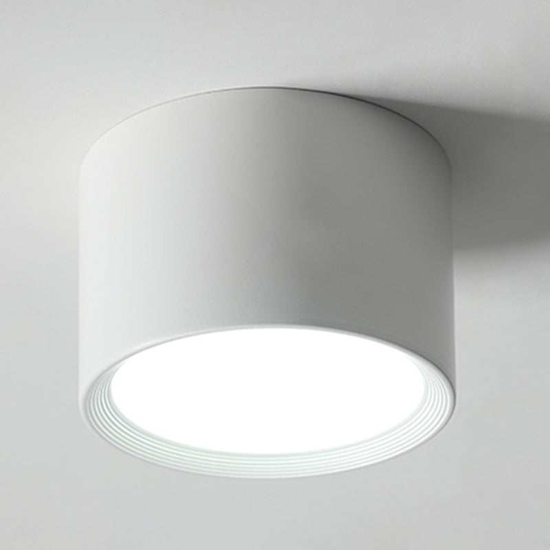 Plafoniera cilindrica moderna e minimalista a LED con montaggio a incasso in ferro con paralume in acrilico