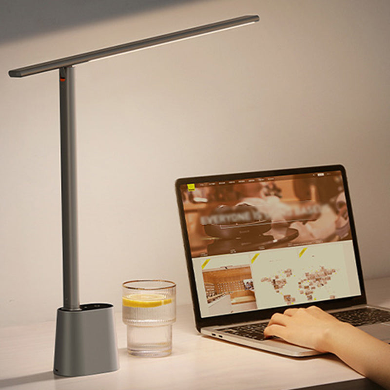 Lampe de table à LED concise moderne lampe de table linéaire en métal pour chambre à coucher