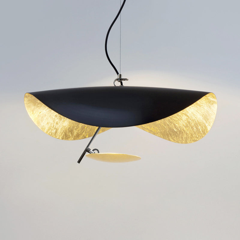 Lampe suspendue à LED d'or dans le pendentif en fer laqué moderne de style artistique pour salle à manger