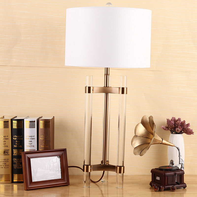 Stoffzylindrische Nachttischlampe zeitgenössische 1 Glühbirne Lesebuch Licht in Weiß