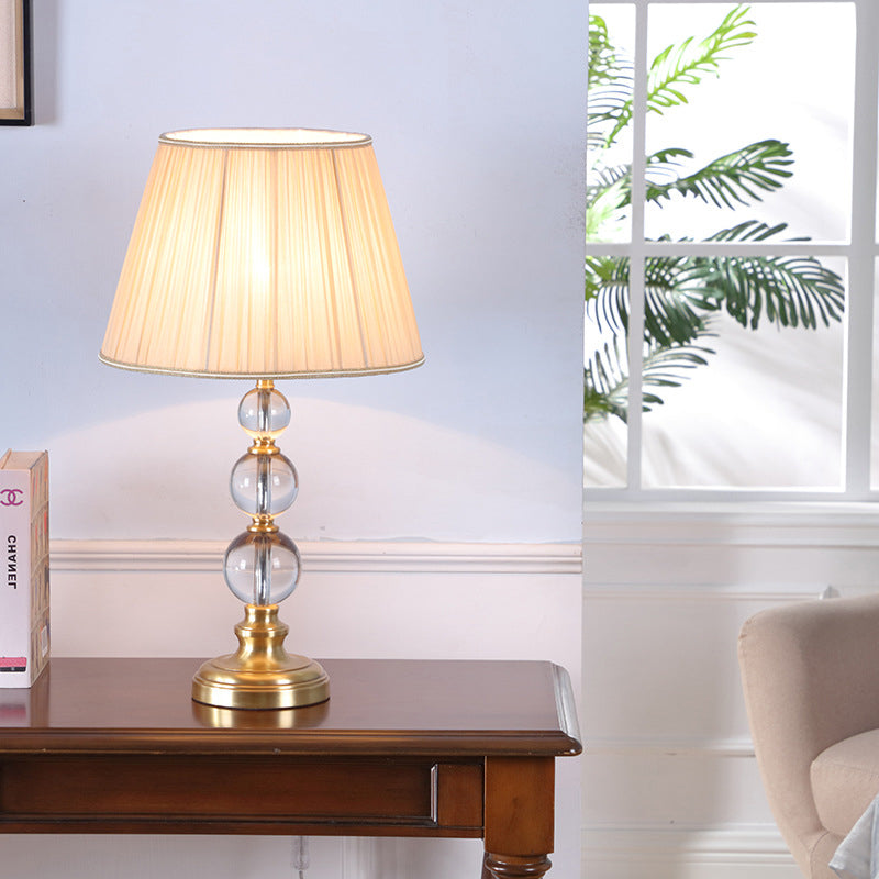 1 Kopf kugelförmiger Stofftisch Licht modernistische klare Kristall kleine Schreibtischlampe in Beige