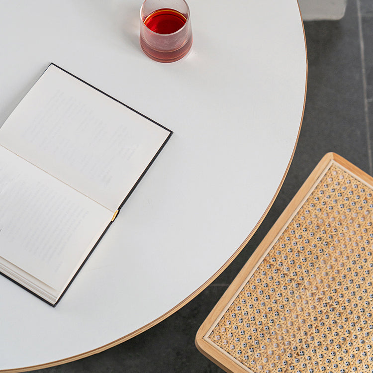 Eigentijdse vaste houten eettafel enkelvoudige voetstuk ronde tafel voor thuis