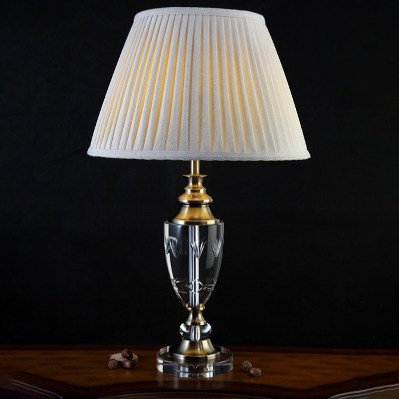 Luz de mesa de sombra cónica Fabricación 1 Lámpara de escritorio pequeño de bulbo de bulbo para estudiar