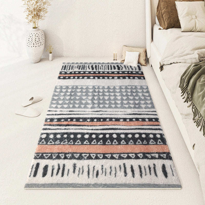 Beige Modern Rug Polyester Graphic Rug Non-Slip Backing Rug for Home Decor