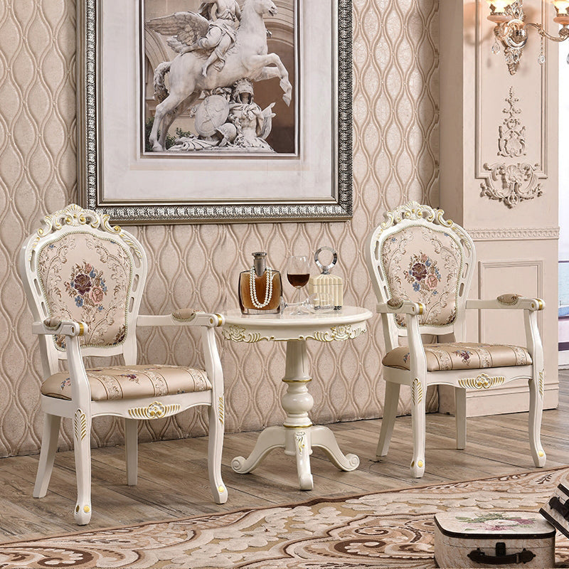 Silla de comedor de tela victoriana con respaldo King Louis y acabado mate (juego de 2)