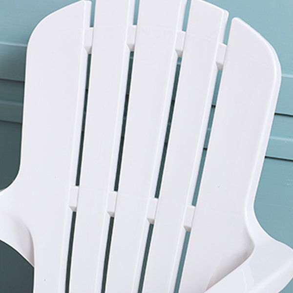 El estilo minimalista que cena el brazo preside la silla lateral apilable del listón plástico para el uso en el hogar