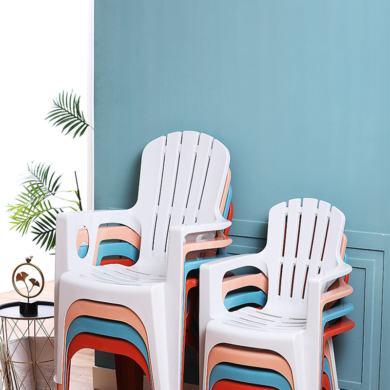 Fauteuils de salle à manger en plastique modernes, fauteuils de salle à manger à dossier empilable d'intérieur à lattes