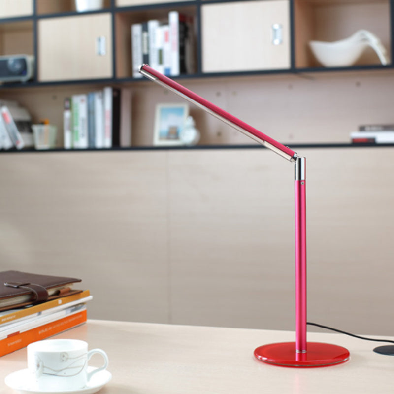 1 Light Light Linear Light Light da tavolo da notte in metallo contemporaneo per sala da studio