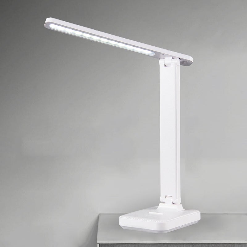 Lampada da tavolo da notte lineare in stile moderno in metallo a 1 luci da comodino