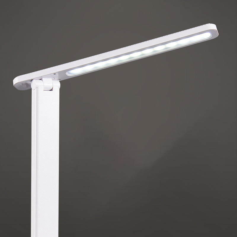Lampada da tavolo da notte lineare in stile moderno in metallo a 1 luci da comodino