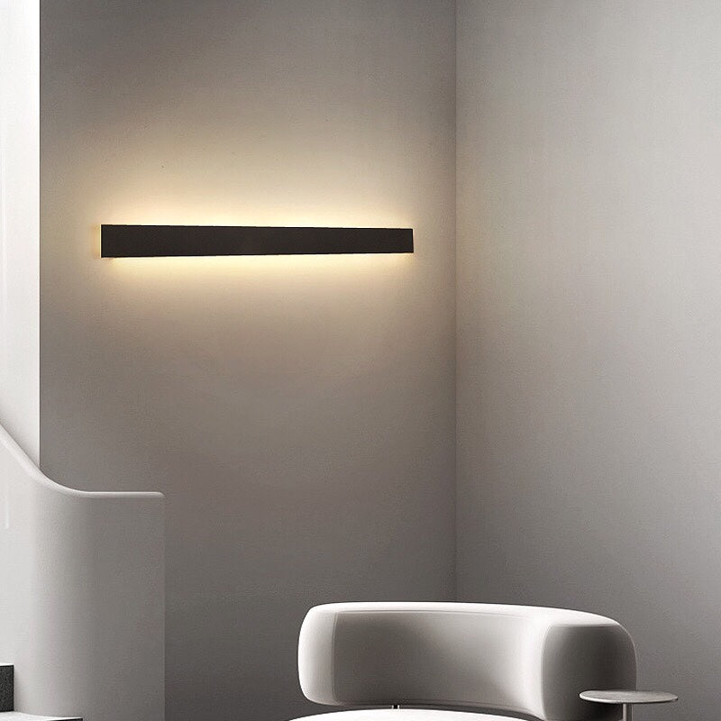 Éclair mural de nuance linéaire en métal style moderne à 1 lumière luminaire mural en noir en noir