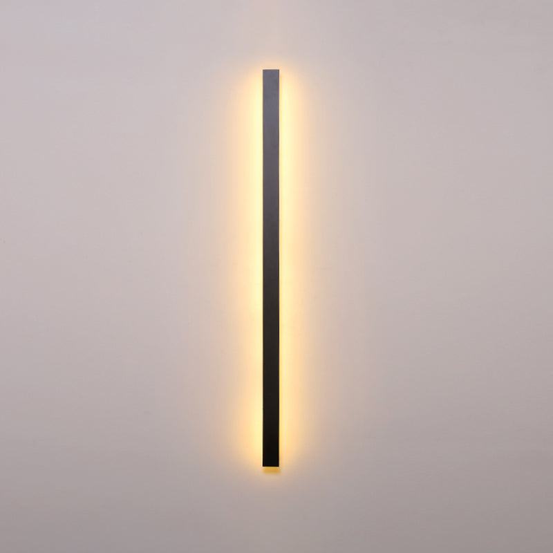 Éclair mural de nuance linéaire en métal style moderne à 1 lumière luminaire mural en noir en noir