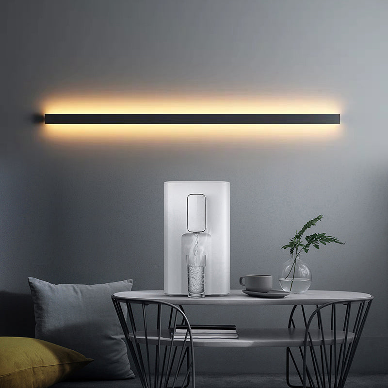 Éclair mural de nuance linéaire en métal style moderne à 1 lumière luminaire mural en noir en noir