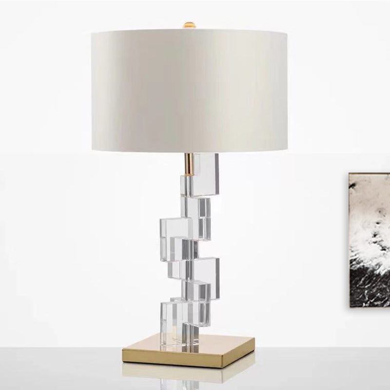 Lampe de bureau à abat-jour droit en tissu contemporain, lampe de table de nuit à 1 tête en blanc
