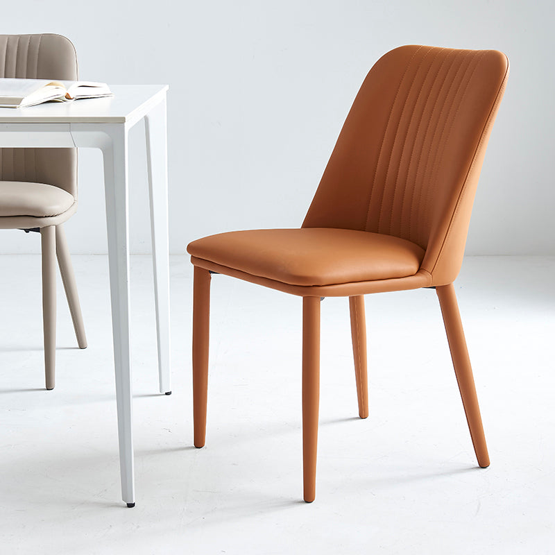 Chaise d'appoint à la maison industrielle, chaise de salle à manger rembourrée en métal à dossier solide