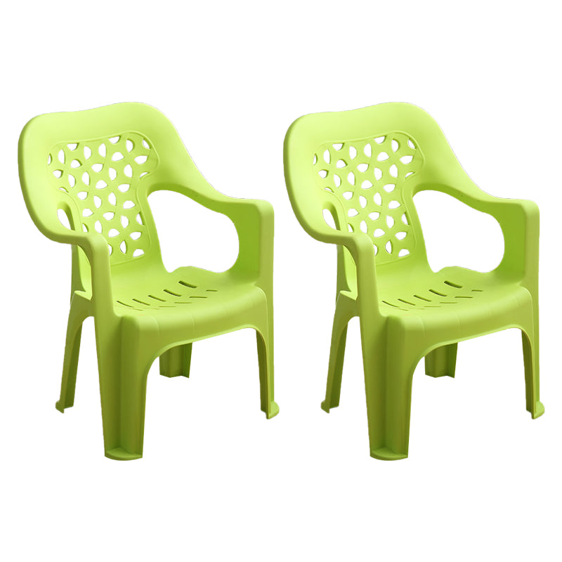 Chaise latérale de salle à manger de style moderne, chaise latérale de salle à manger à dossier ouvert en plastique avec bras