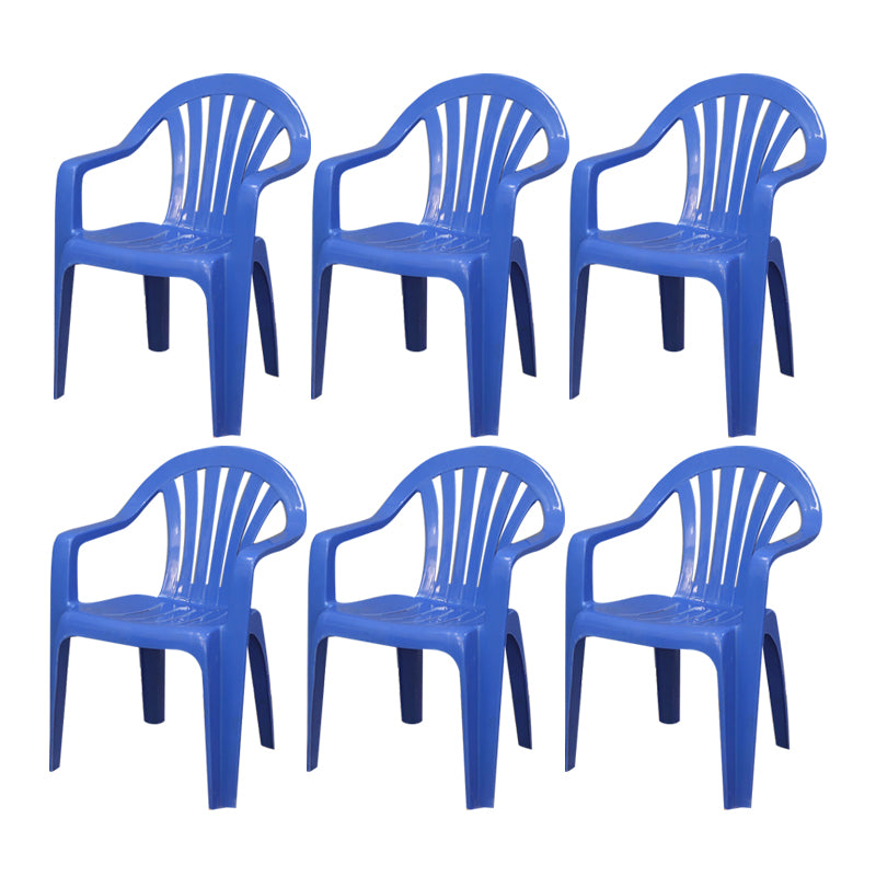 Sillón de estilo contemporáneo con respaldo de listones de plástico, silla auxiliar de comedor apilable