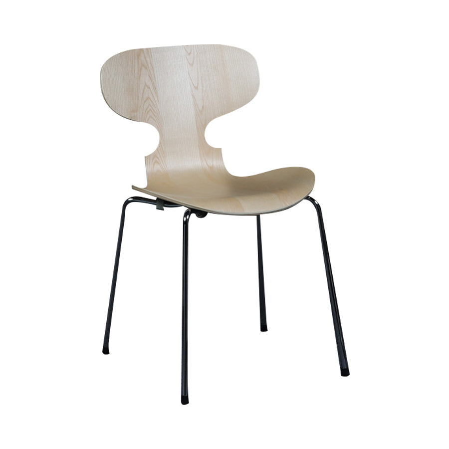 Silla de comedor de madera escandinava con respaldo de orejas y acabado mate (juego de 4)
