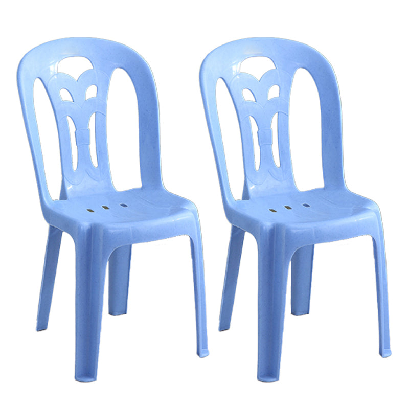 El apilamiento moderno que cena el plástico de las sillas sin brazos que cena la silla lateral para el uso en el hogar